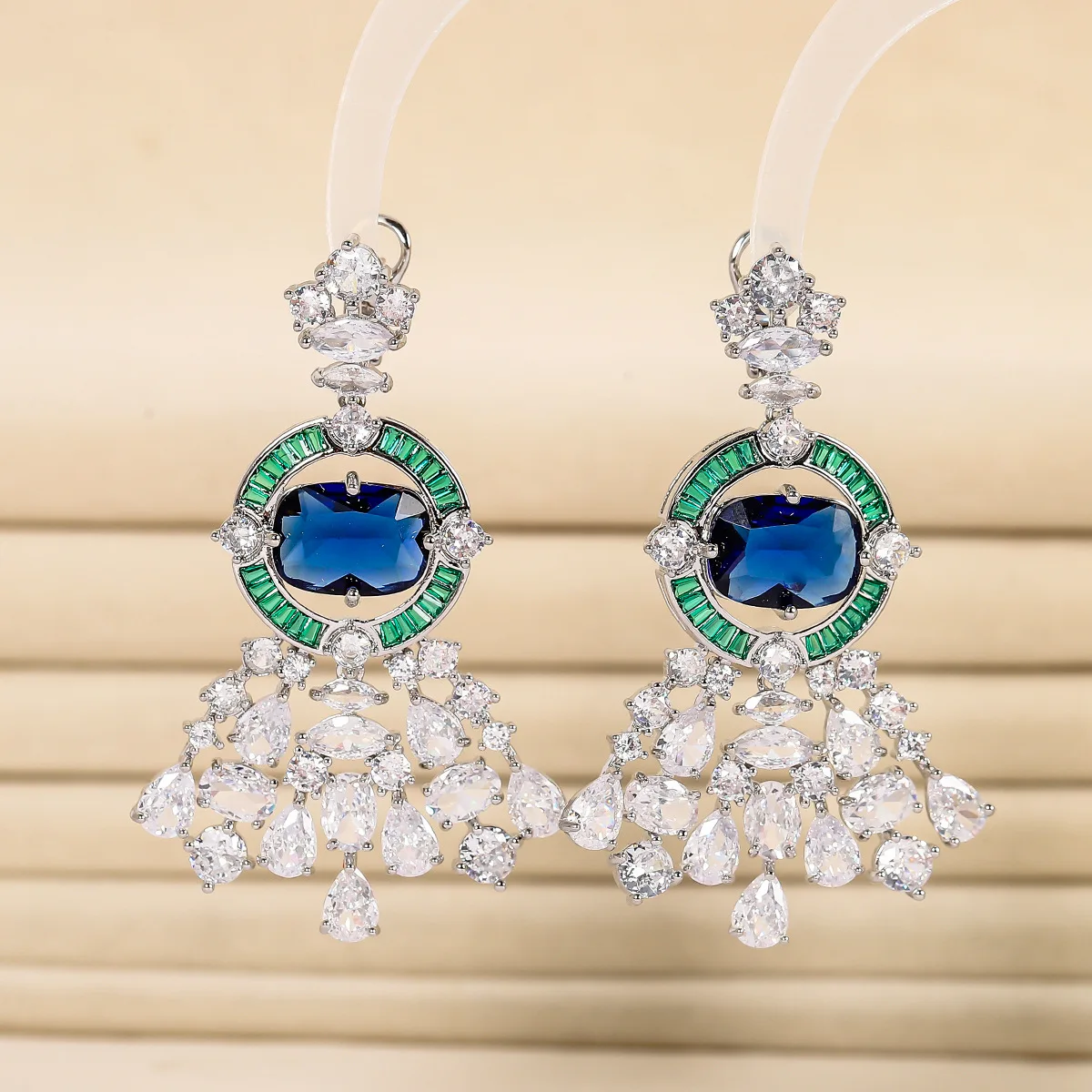 Hot Sale North America Middle East And Africa Hot Wedding Emerald Green Zirconia Jewelry Set Necklace Earrings